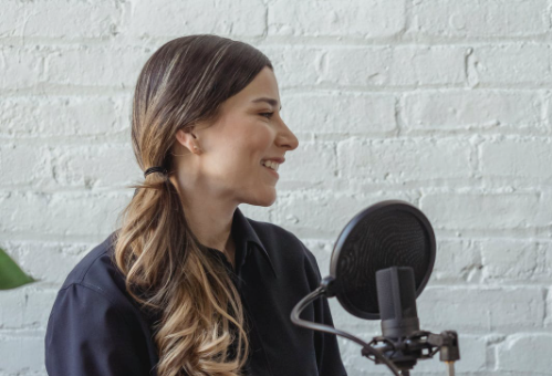 通过英语脱口秀备考托福口语